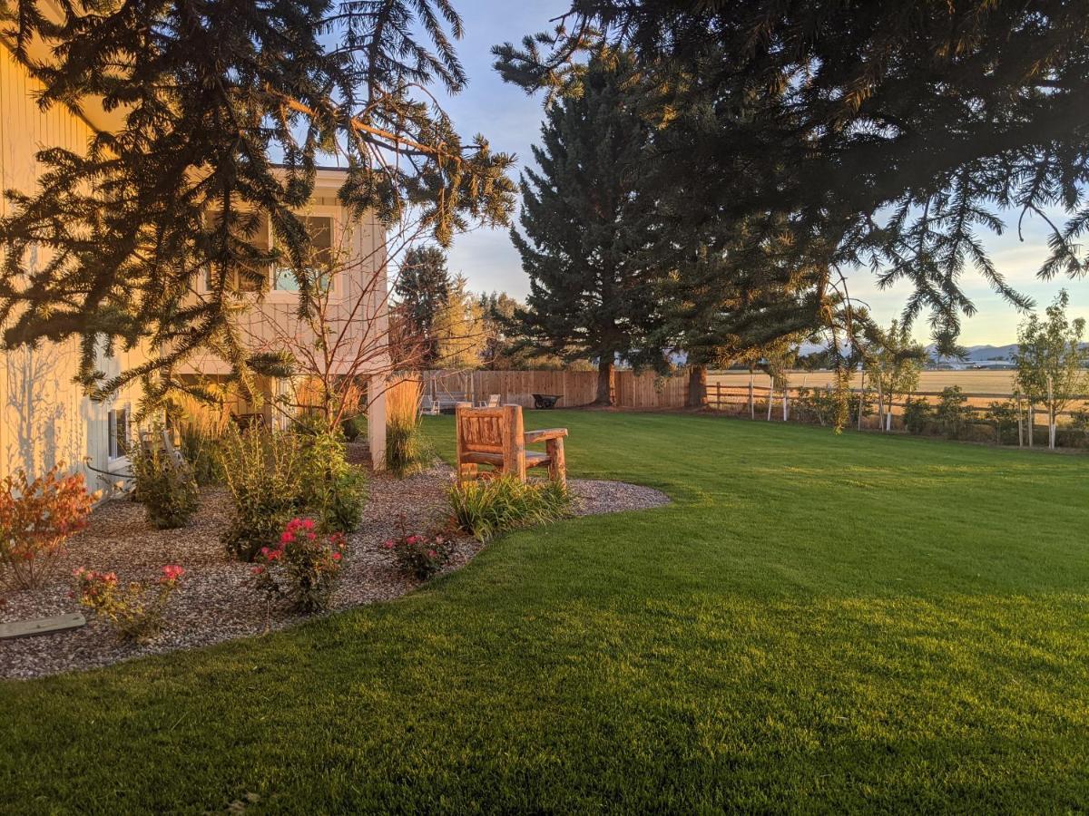 Epic Sunsets In Bozeman - Wonderful View Villa Exterior photo